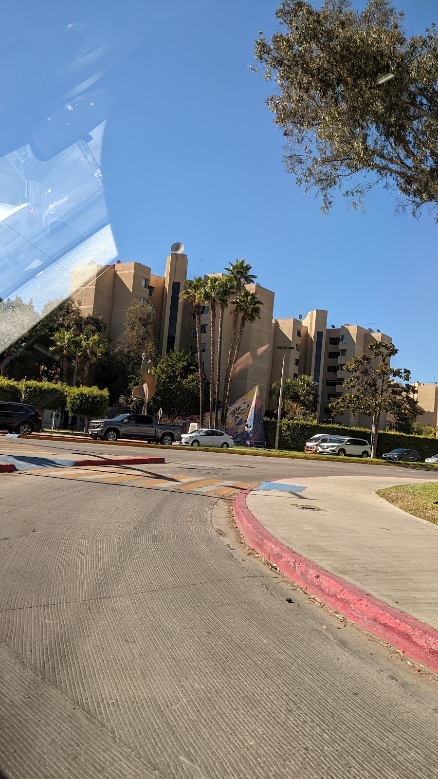 Apartamentos Amueblados de Renta Zona Rio | Misión de La Paz 1402, Zona Urbana Rio Tijuana, 22010 Tijuana, B.C., Mexico | Phone: 664 416 0924