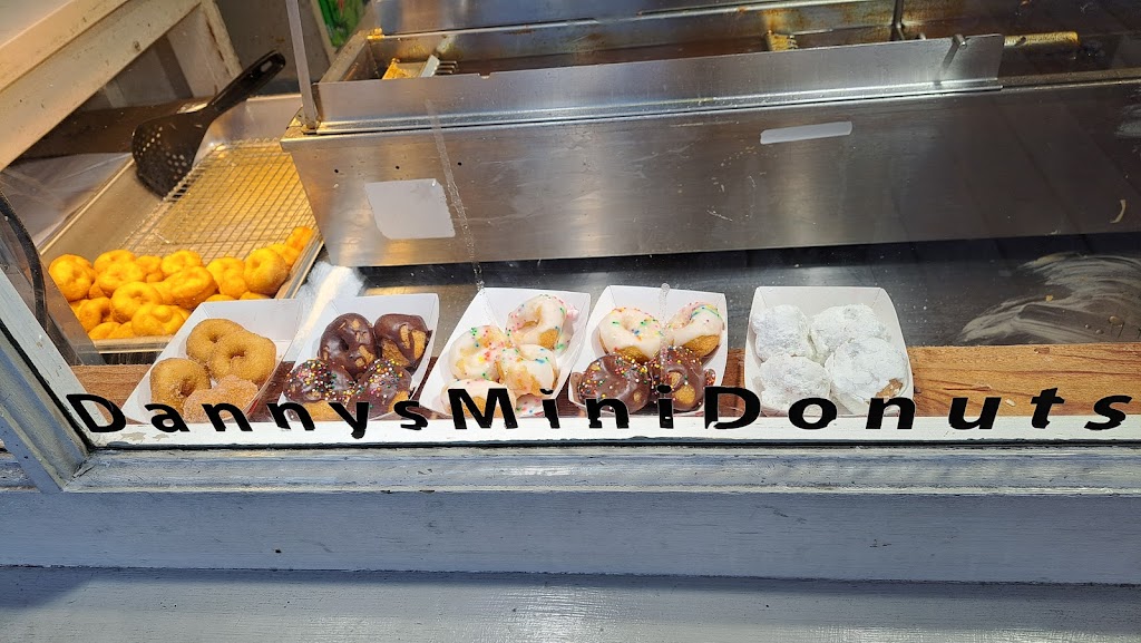 Dannys Mini Donuts | 900 2nd St, Sacramento, CA 95838, USA | Phone: (916) 498-9255