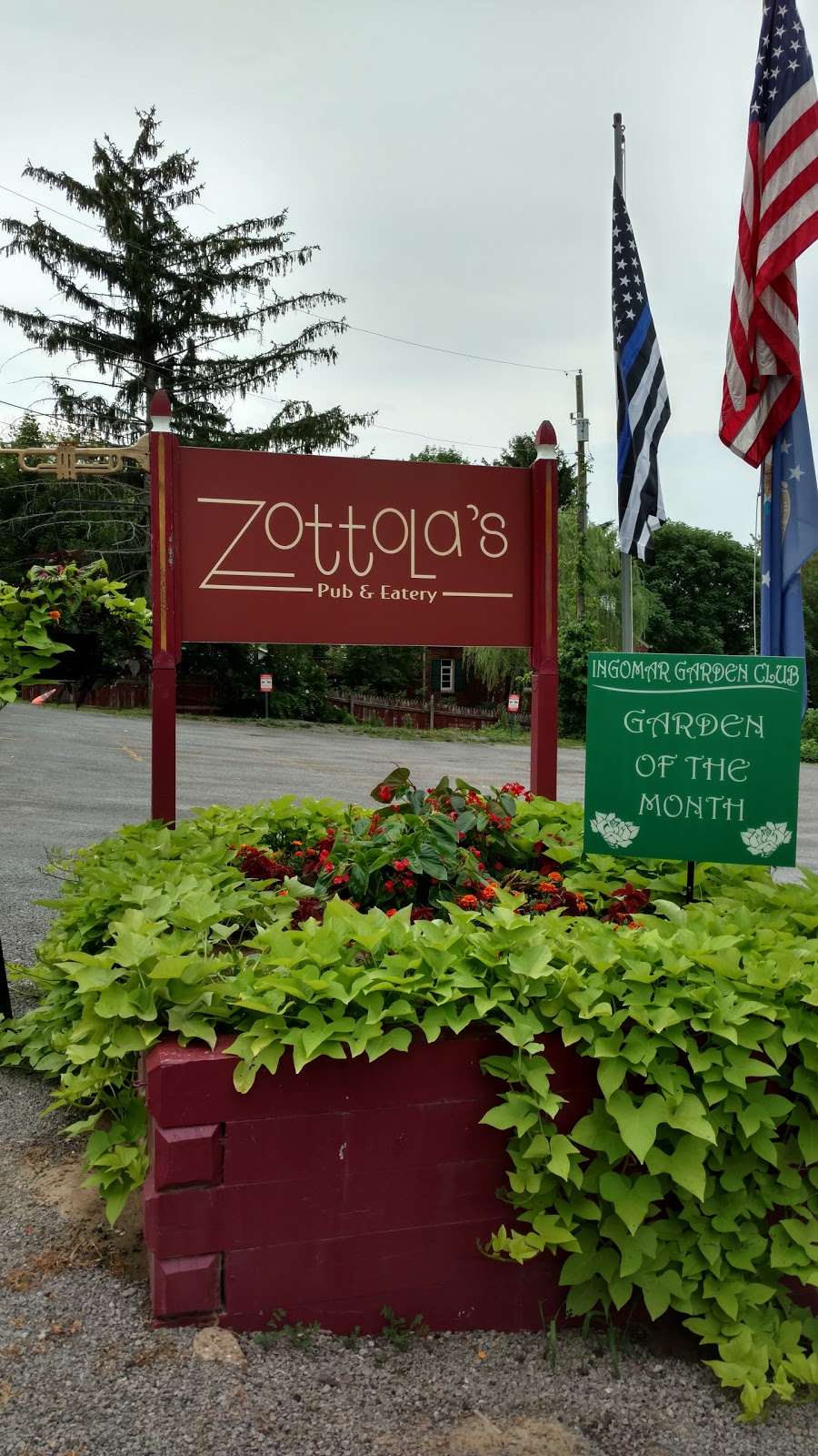 Zottolas Pub and Eatery | 5068 Bakerstown Culmerville Rd, Tarentum, PA 15084, USA | Phone: (724) 265-2095