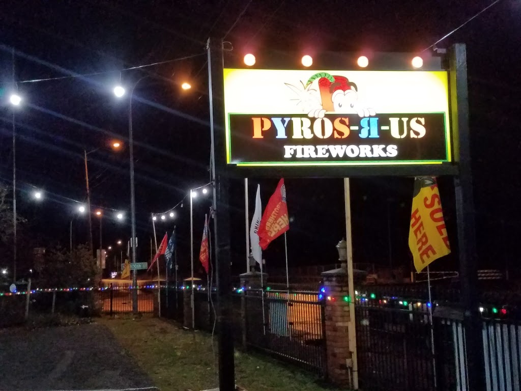 PyrosRus Seasonal Fireworks | 39982-39998 Auburn Enumclaw Rd SE, Auburn, WA 98092, USA | Phone: (253) 833-8538