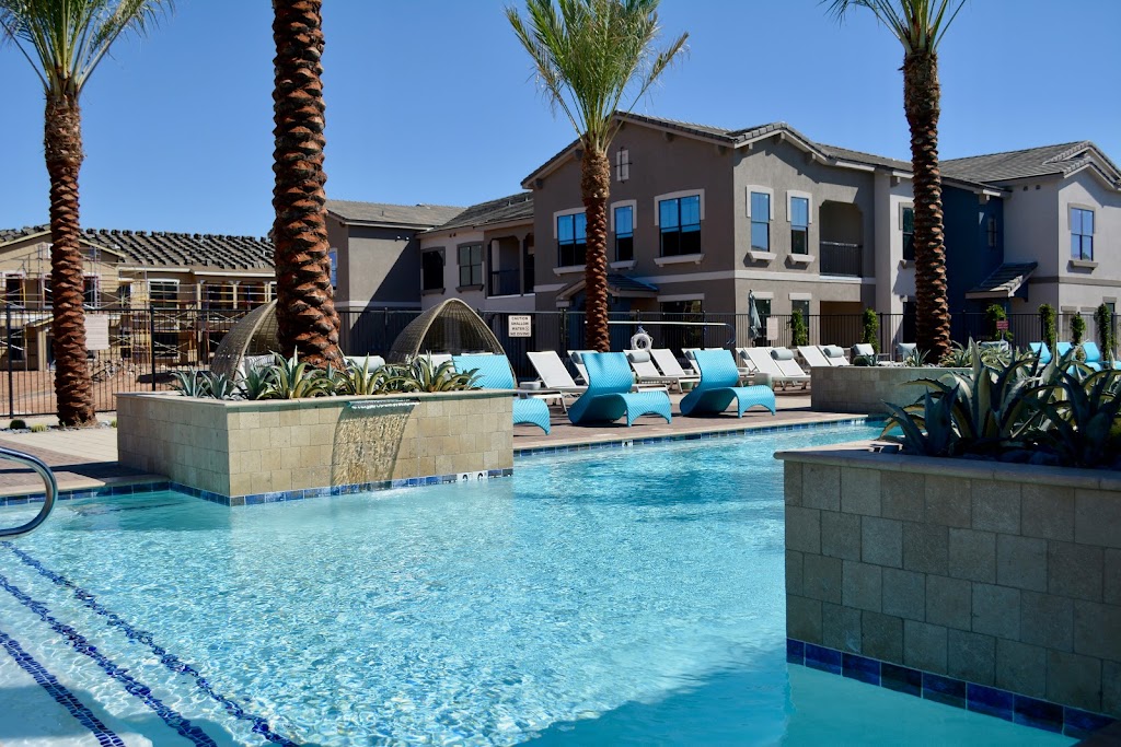 Watermark at Gateway Place | 4500 E Ray Rd, Gilbert, AZ 85296, USA | Phone: (623) 748-1879