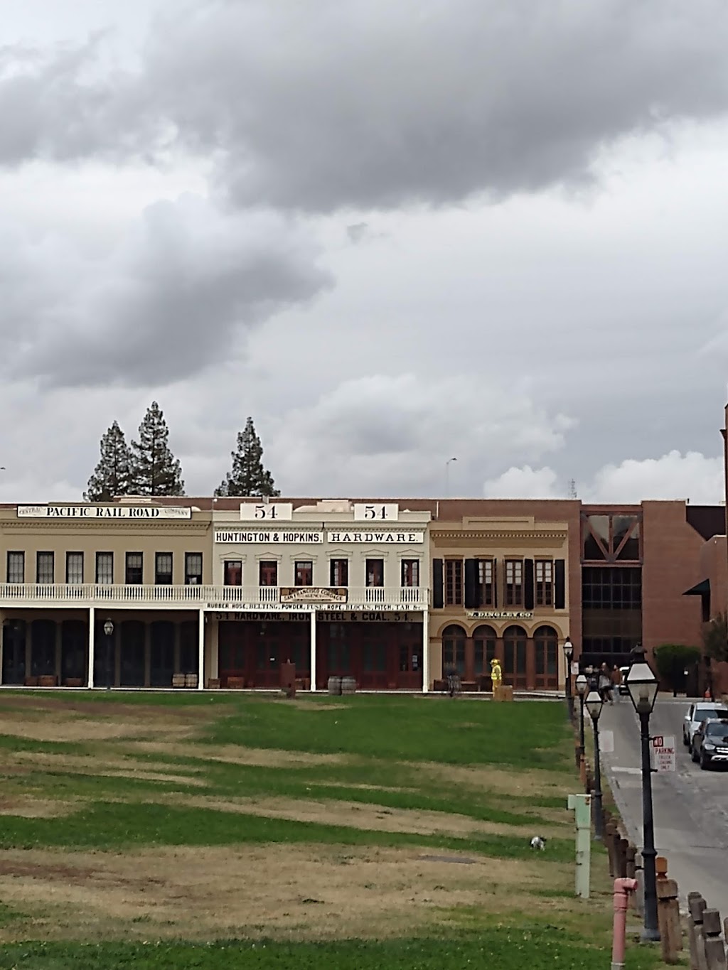 Huntington & Hopkins Hardware | 113 I St, Sacramento, CA 95814, USA | Phone: (916) 323-7234