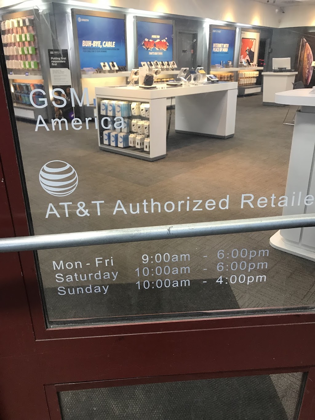 AT&T Store | 7320 Greenfield Rd, Dearborn, MI 48126, USA | Phone: (313) 581-1100