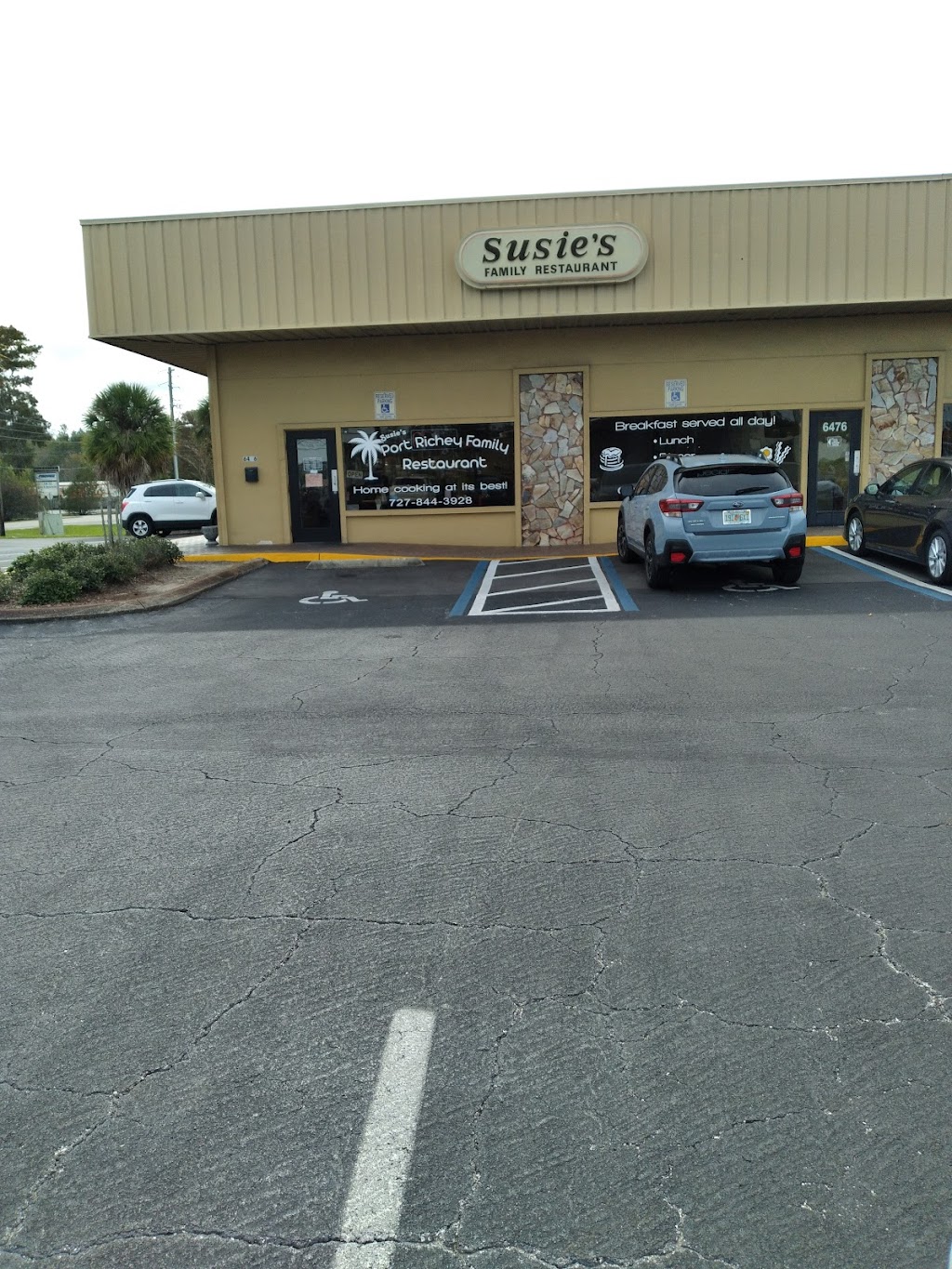 Susies Port Richey Family Restaurant | 6476 Ridge Rd, Port Richey, FL 34668, USA | Phone: (727) 844-3928