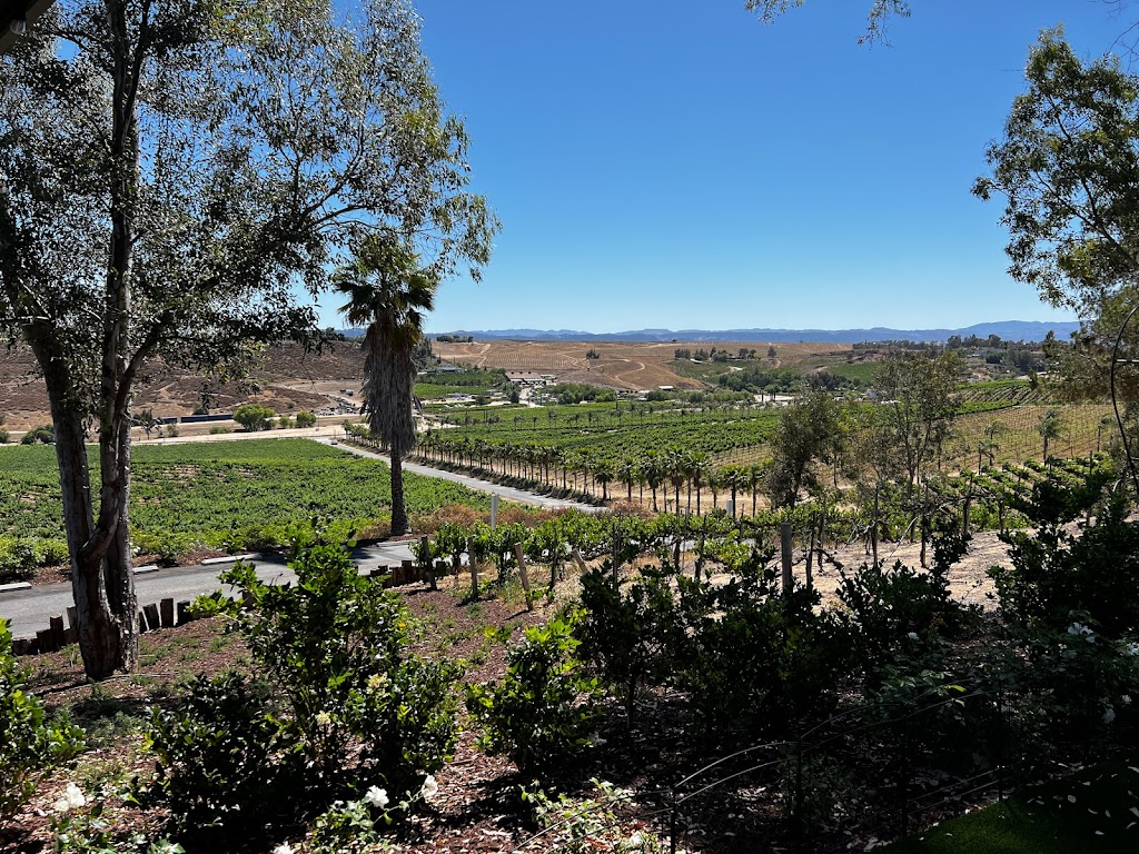 Falkner Winery & The Pinnacle Restaurant | 40620 Calle Contento, Temecula, CA 92591, USA | Phone: (951) 676-8231