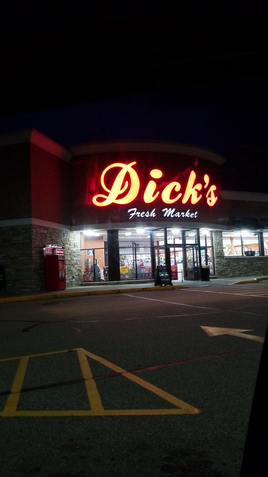 Dicks Fresh Market | 1121 S Main St, River Falls, WI 54022, USA | Phone: (715) 426-5920