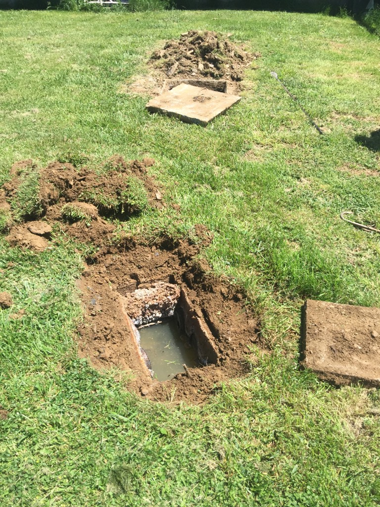 Setters Septic Tank Service and Portable Restrooms, LLC | 5036 Maysville Rd, Mt Sterling, KY 40353, USA | Phone: (859) 498-6704