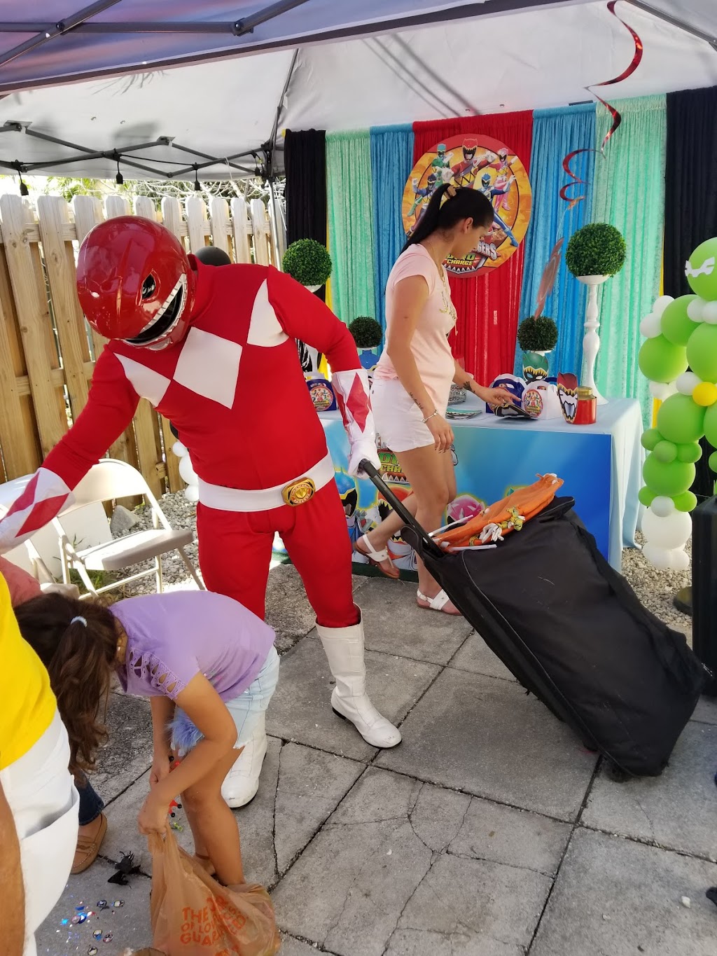 Shops at 18th and Commercial | Fort Lauderdale, FL 33334, USA | Phone: (610) 352-1300