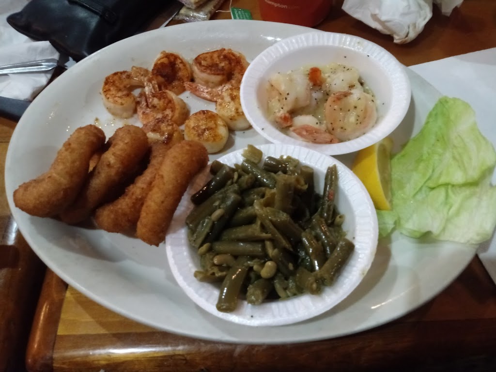 Mayflower Seafood Restaurant | 201 N Cooper Dr, Henderson, NC 27536, USA | Phone: (252) 738-2393