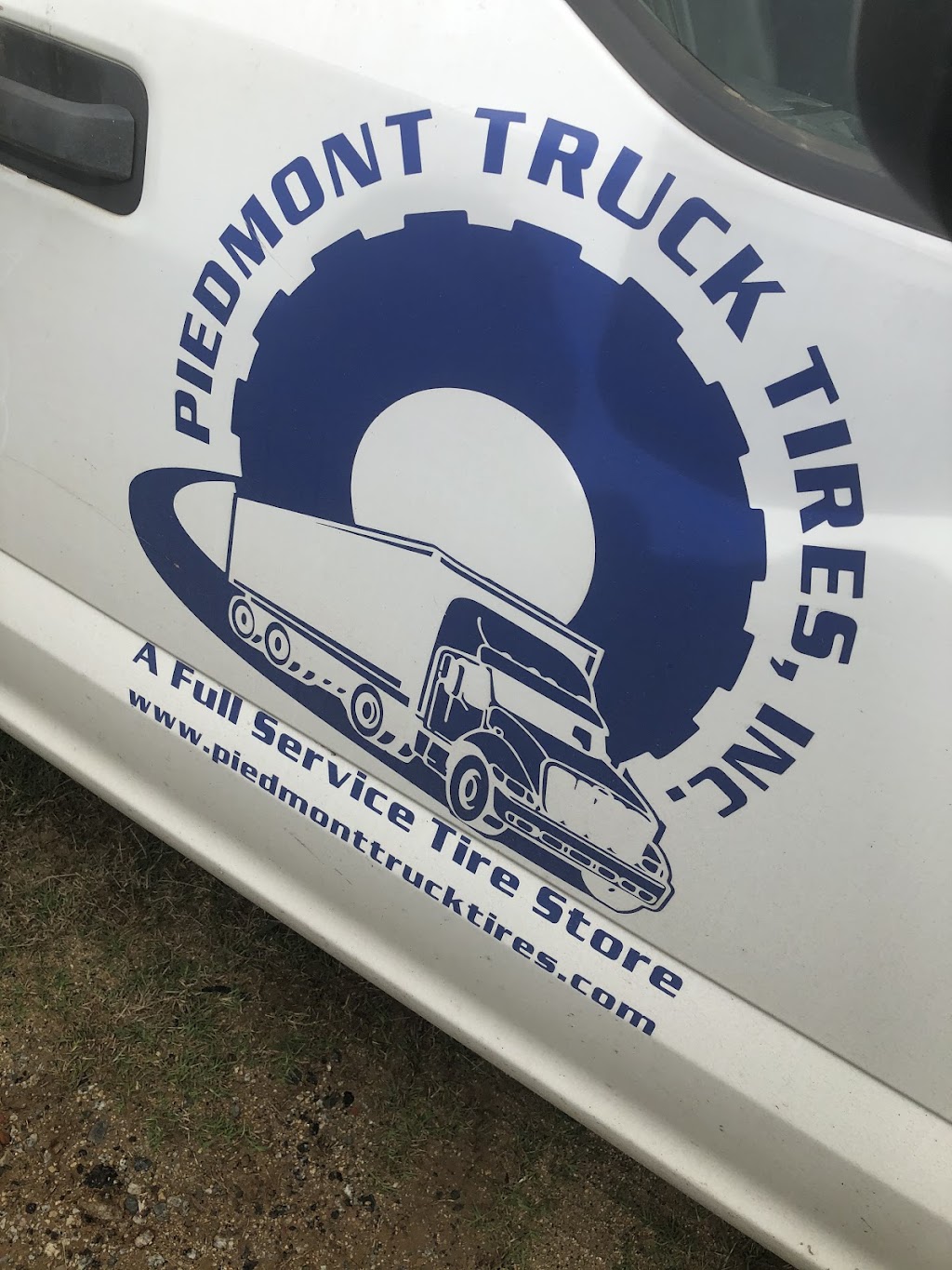Piedmont Truck Tires | 312 S Regional Rd, Greensboro, NC 27409 | Phone: (336) 668-0091