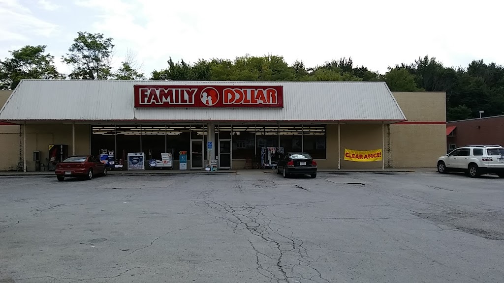 Family Dollar | 640 Cherry St, Blanchester, OH 45107, USA | Phone: (513) 975-3285