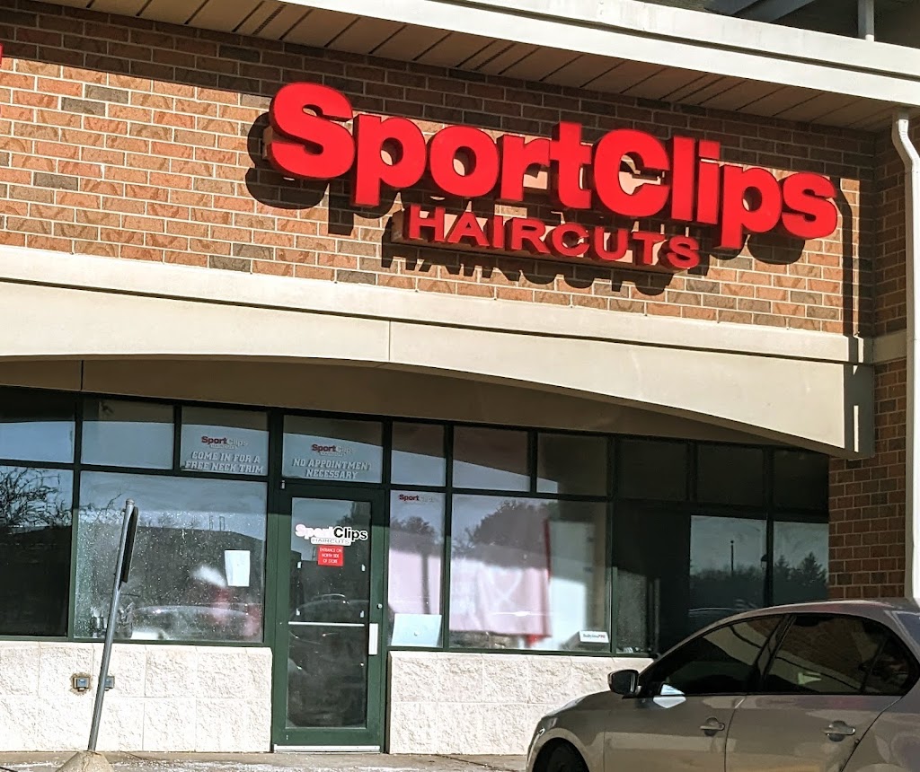 Sport Clips Haircuts of Brookfield | 2095 N Calhoun Rd, Brookfield, WI 53005 | Phone: (262) 641-7443