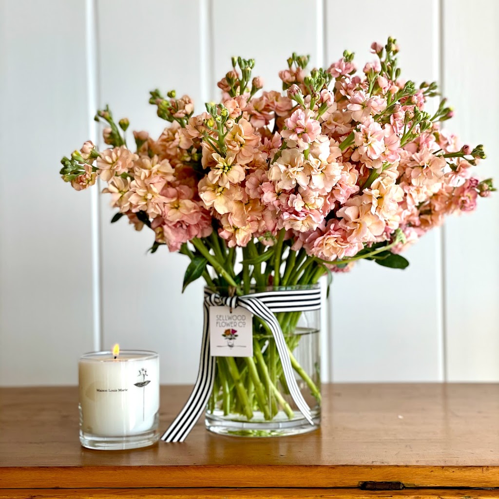 Sellwood Flower Company | 8215 SE 13th Ave suite a, Portland, OR 97202, USA | Phone: (503) 719-5390