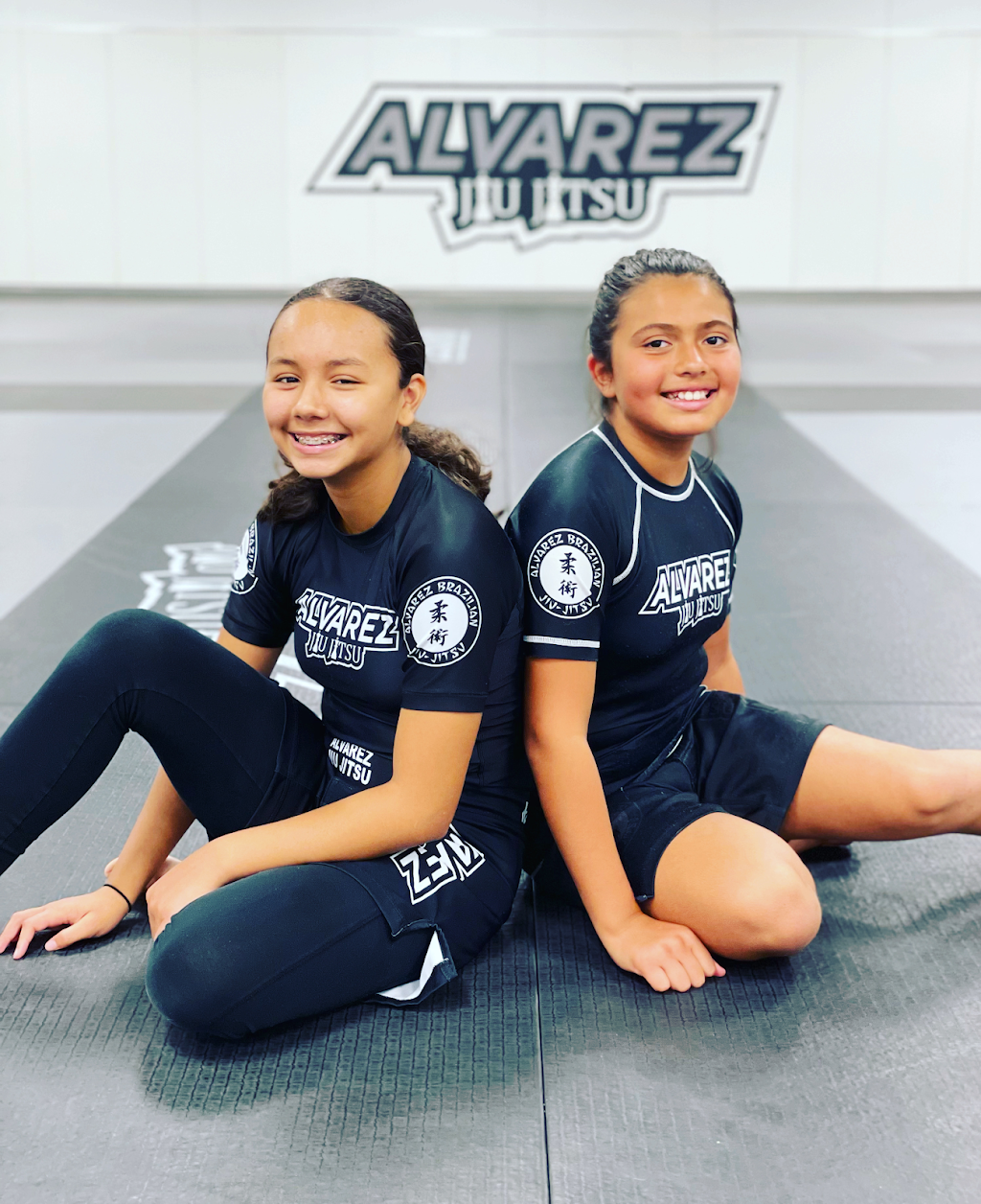 Alvarez Brazilian Jiu Jitsu | 1118 W Harris Rd #102, Arlington, TX 76001, USA | Phone: (817) 308-0663