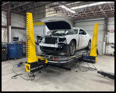 Crash Champions Collision Repair (Signature Collision Center Tampa) | 14701 N Nebraska Ave, Tampa, FL 33613, USA | Phone: (813) 558-8333