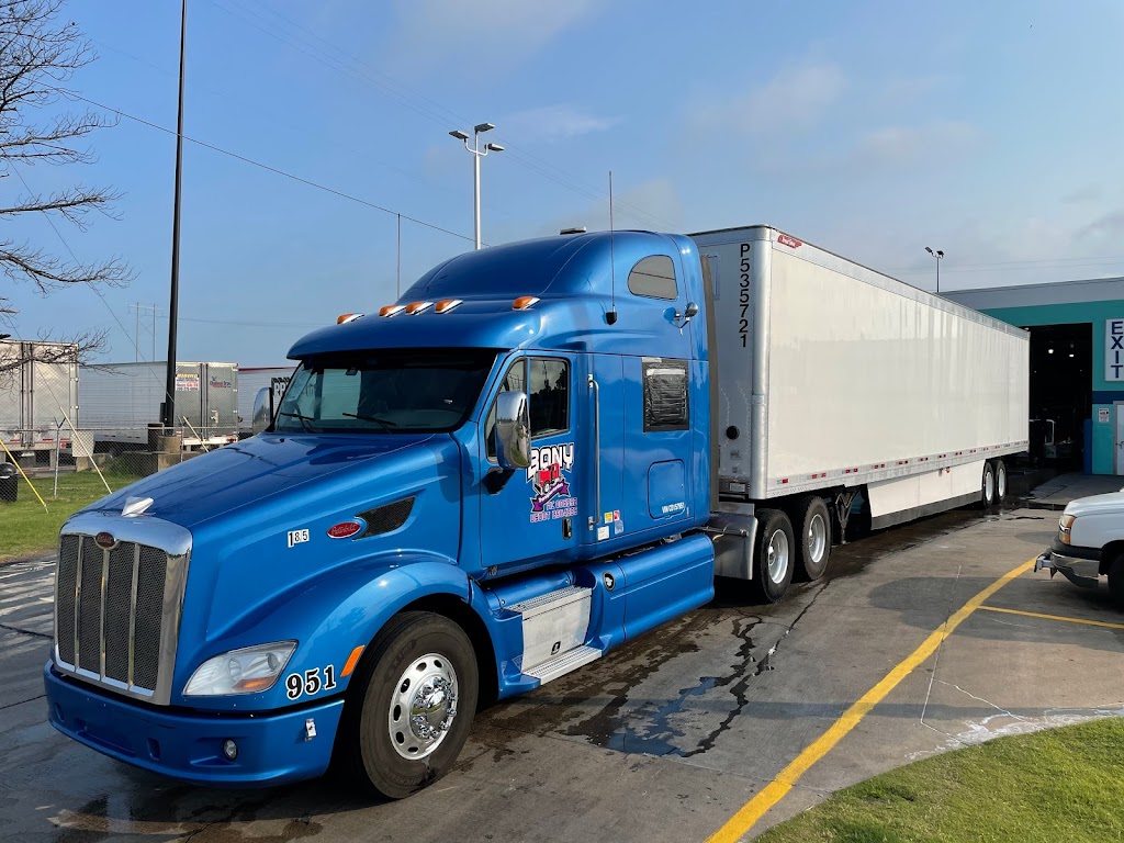 Blue Beacon Truck Wash of West Memphis, AR | 3600 Service Road Loop, I-40/55 Exit 280/4, West Memphis, AR 72301, USA | Phone: (870) 735-8068