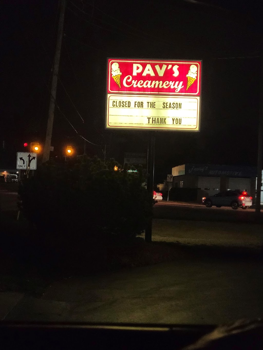 Pavs Creamery | 3769 Manchester Rd, Akron, OH 44319, USA | Phone: (330) 644-8524