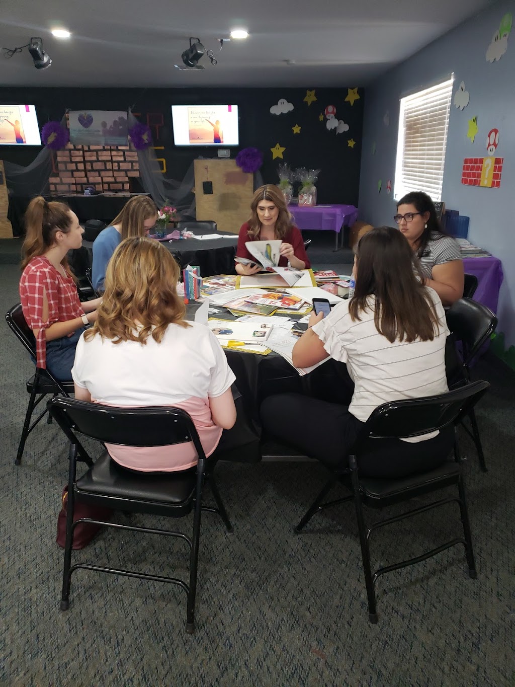 DeeCilla Comfort Center | 12725 W Indian School Rd Suite E-101, Avondale, AZ 85392, USA | Phone: (623) 440-6963