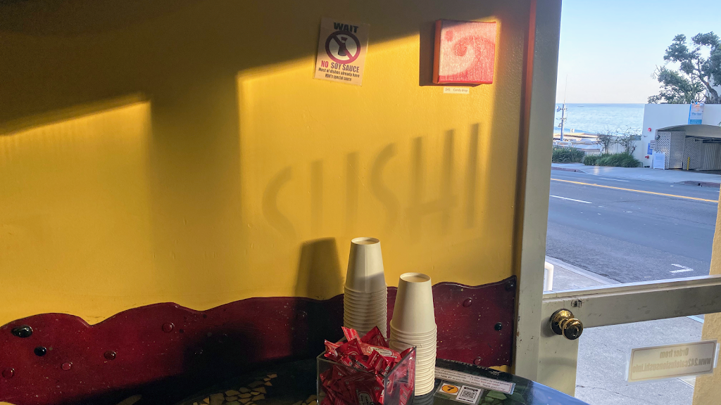 242 Cafe Fusion Sushi | 242 N Coast Hwy, Laguna Beach, CA 92651, USA | Phone: (949) 494-2444