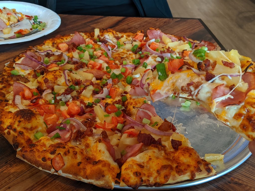 Round Table Pizza | 102 Ward Ave A, Patterson, CA 95363, USA | Phone: (209) 892-5800