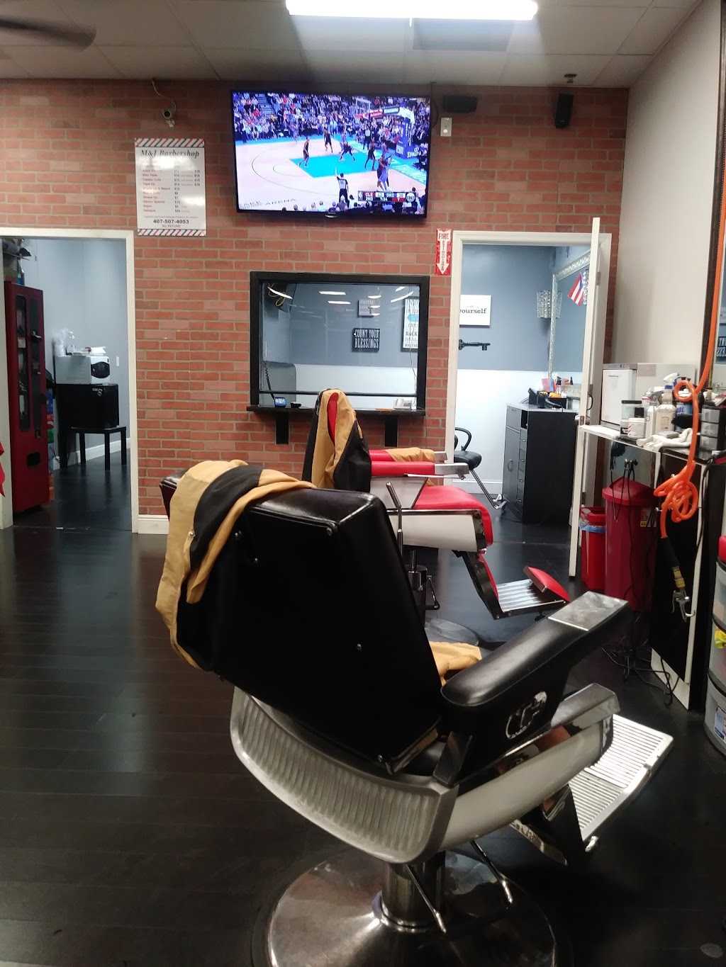 M&J Barber shop | 4346 W Vine St, Kissimmee, FL 34746, USA | Phone: (407) 507-4053