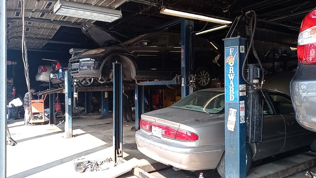 Luis Auto Service | 2234 Broadway, Lorain, OH 44052, USA | Phone: (440) 246-1940