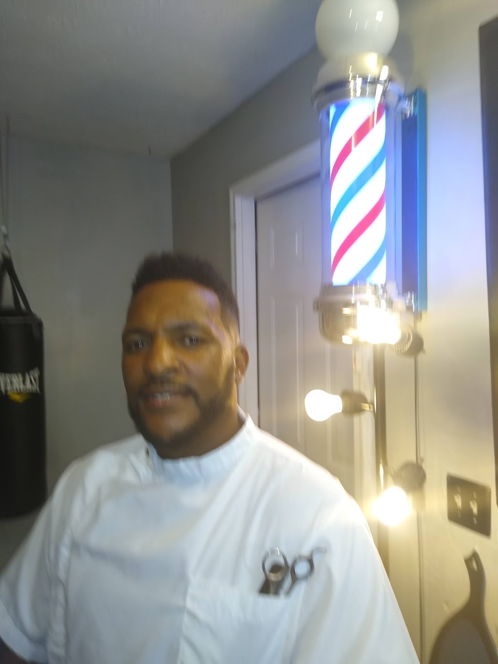 PB1 [PRIMARY BARBERS #1] | 4419 Chestnut Lake Ave, Stonecrest, GA 30038 | Phone: (678) 598-7673