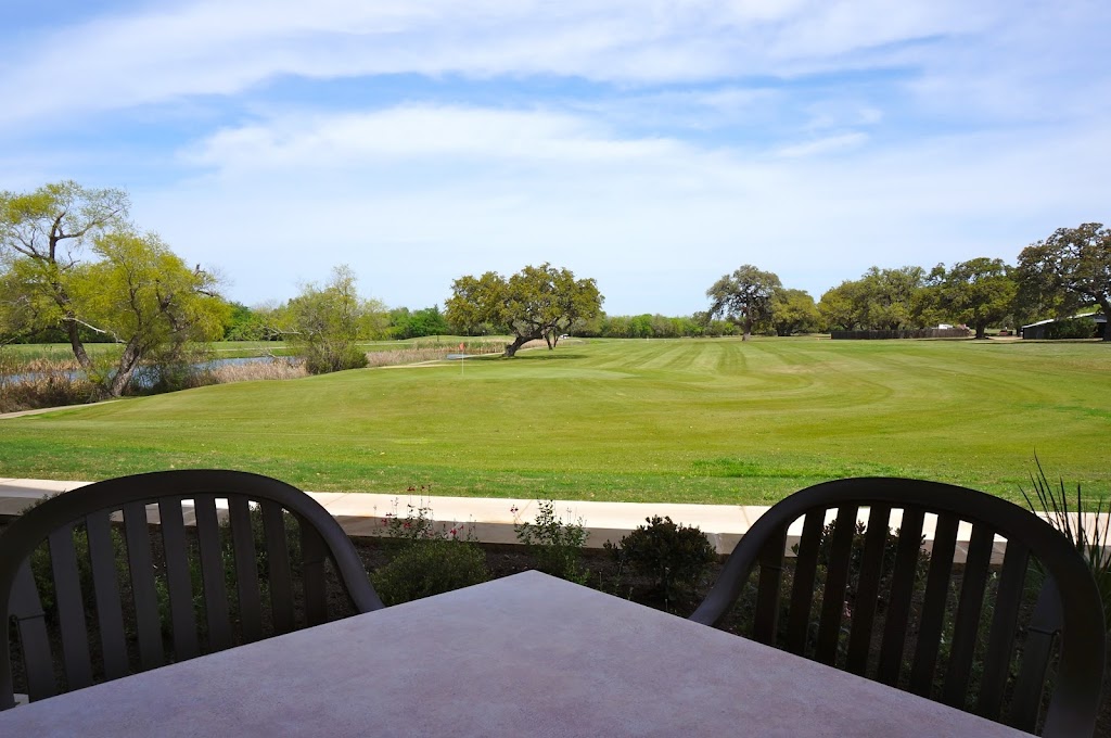 Lews at Pleasanton Country Club | 1801 McGuffin Dr, Pleasanton, TX 78064, USA | Phone: (830) 569-2950