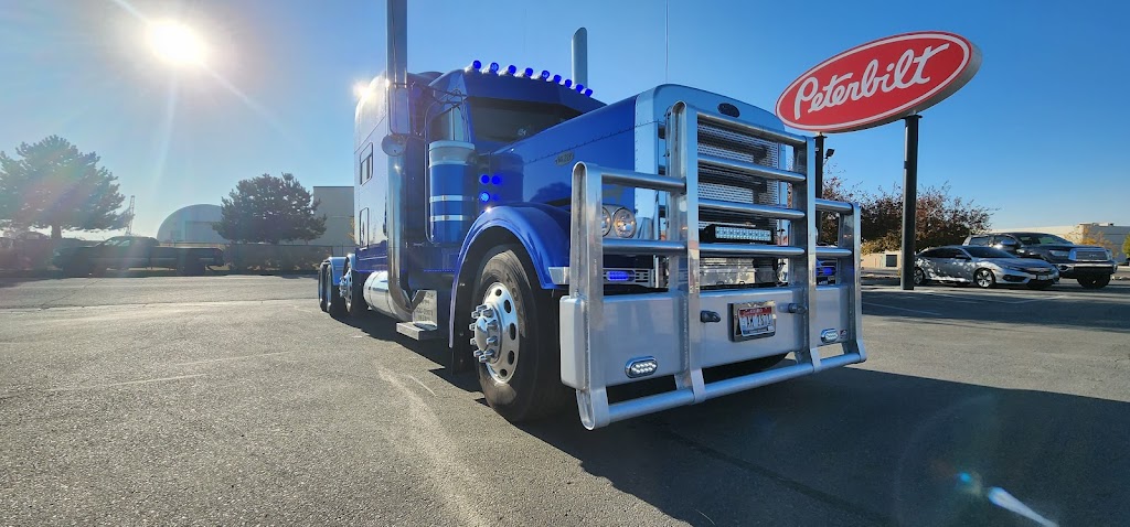 Jackson Group Peterbilt - Caldwell, Idaho | 1505 Industrial Way, Caldwell, ID 83605, USA | Phone: (208) 453-7020