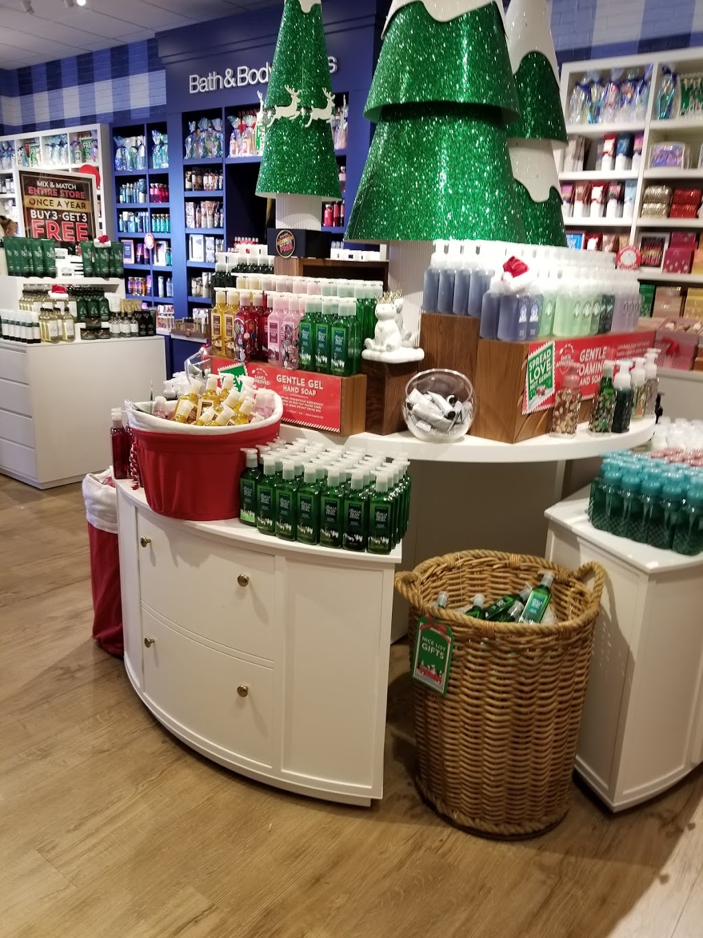 Bath & Body Works | 5605 Sierra Springs Ln #1058, Fort Worth, TX 76123 | Phone: (682) 233-6685