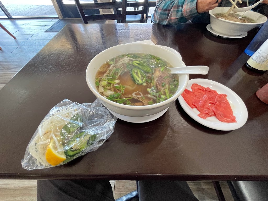 Pho DJ | 5180 Arlington Ave, Riverside, CA 92504, USA | Phone: (951) 354-2799