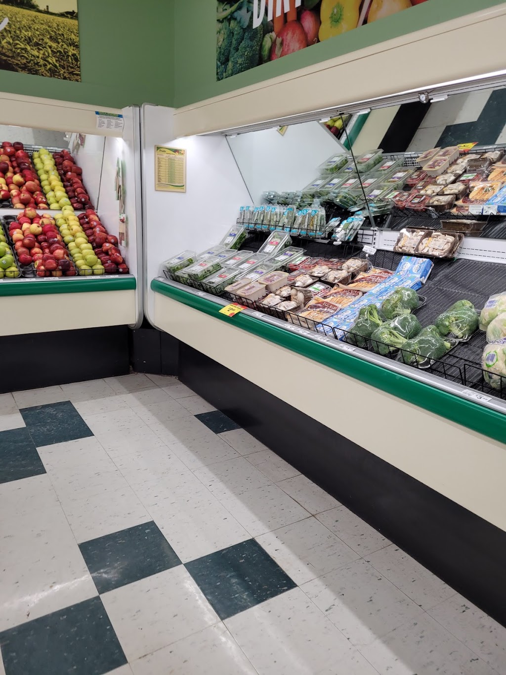 Community Markets | 279 W Water St, Oak Harbor, OH 43449, USA | Phone: (419) 898-4891