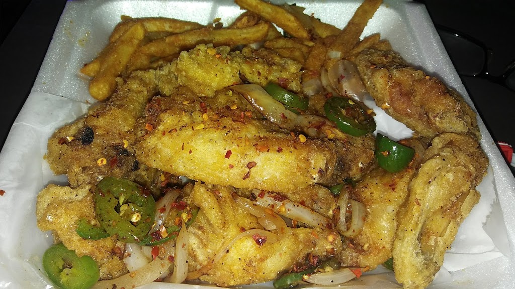 JT Cajun Seafood & Wings | 480 W Interstate 30, Garland, TX 75043, USA | Phone: (972) 226-5610