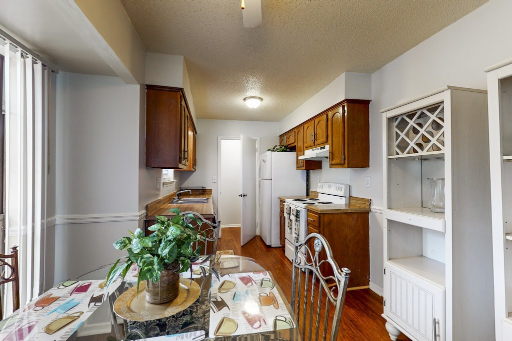 Hedgerow Apartments | 4733 Heather Row, Memphis, TN 38141, USA | Phone: (901) 403-6774