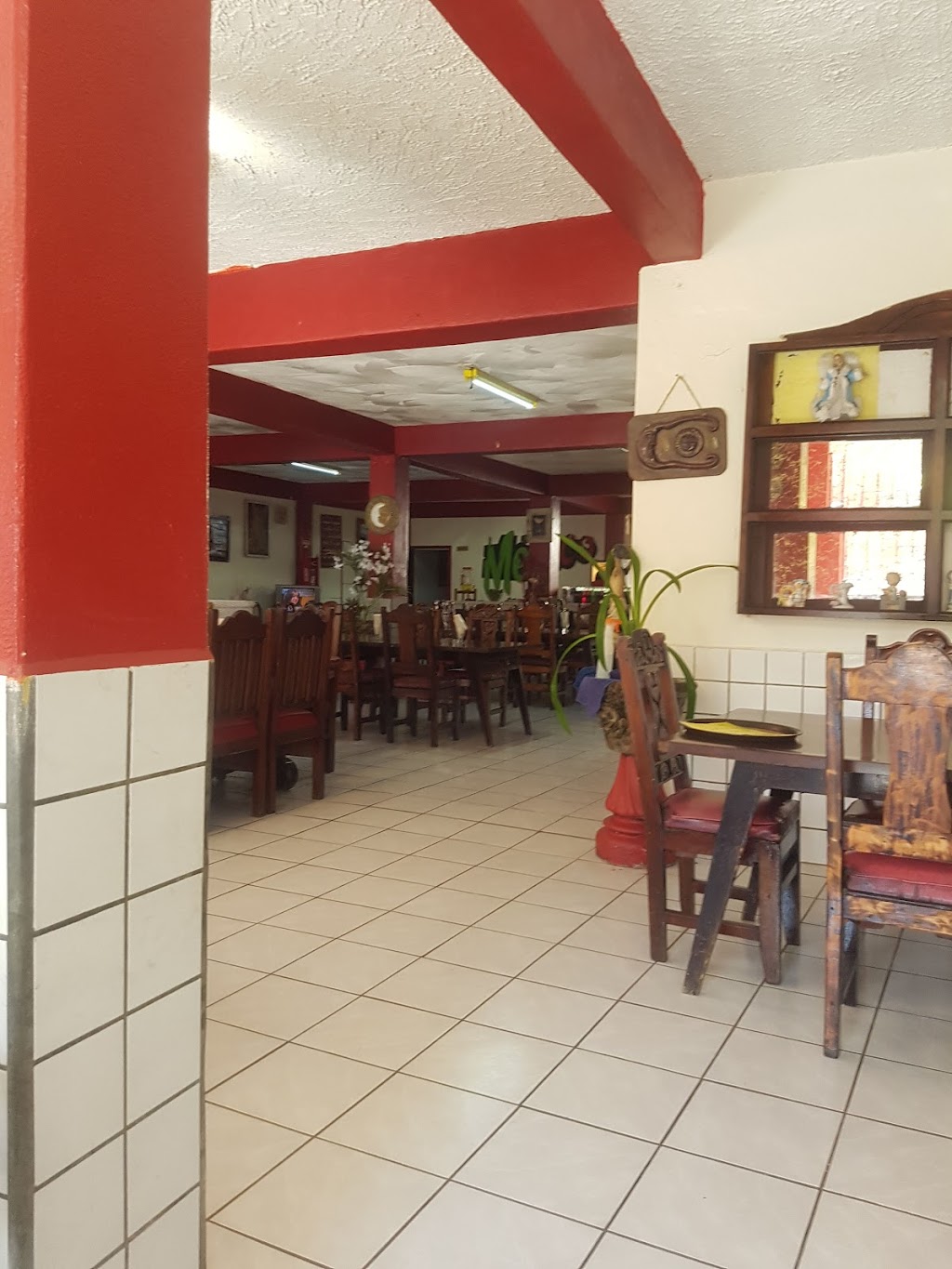 Marias Restaurant | Chinchorro 10, 22740 Puerto Nuevo, B.C., Mexico | Phone: 661 120 1773
