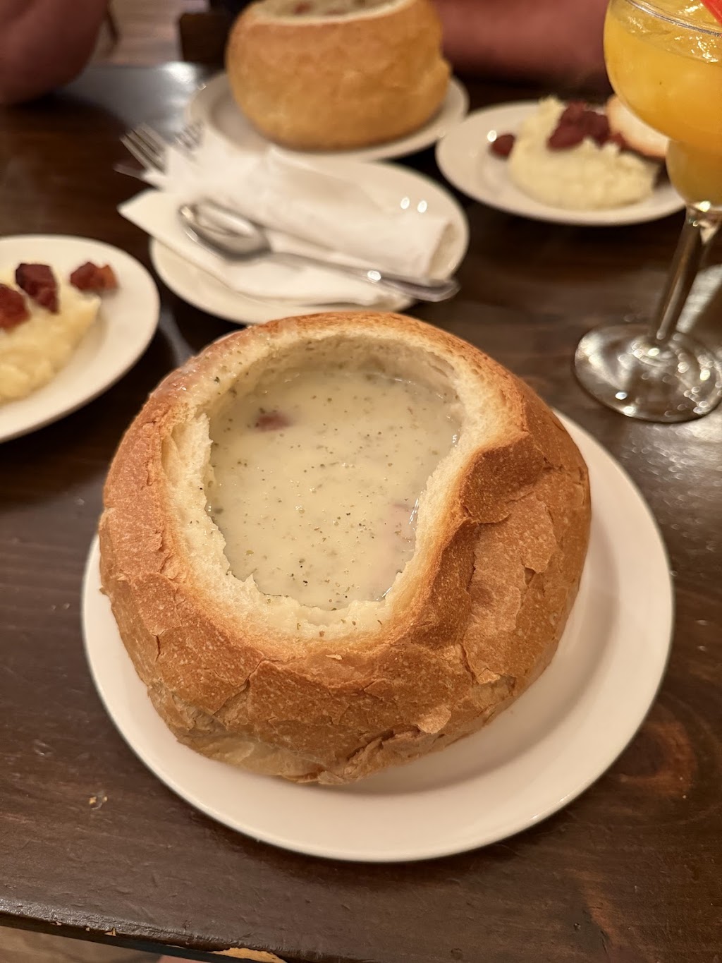 Karczma | 136 Greenpoint Ave, Brooklyn, NY 11222, USA | Phone: (718) 349-1744