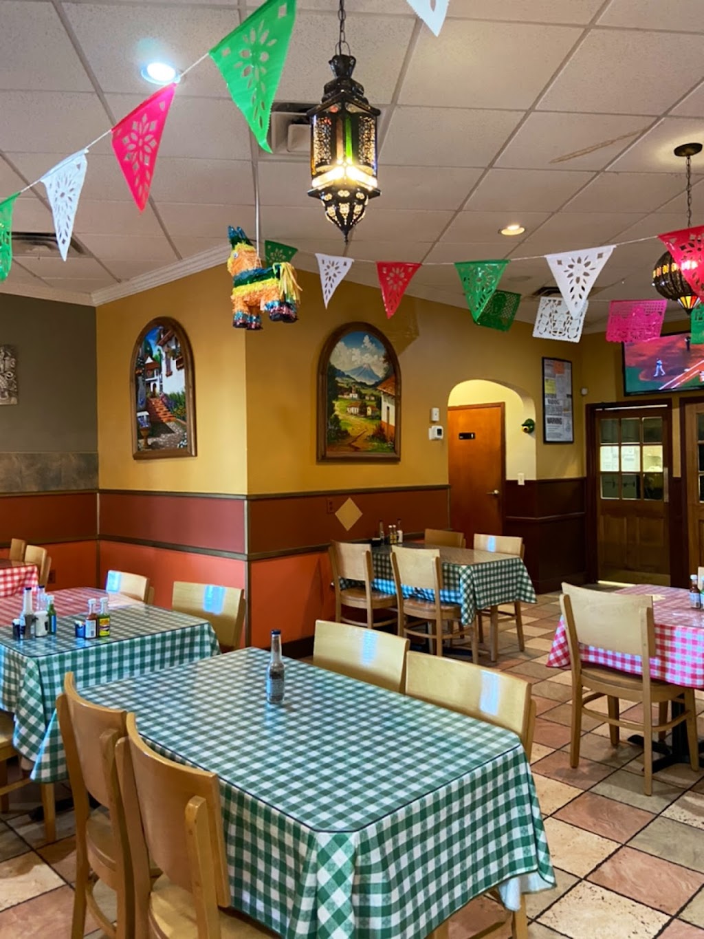 Los Panchos | 180 Delaware Ave, Delmar, NY 12054, USA | Phone: (518) 729-4757