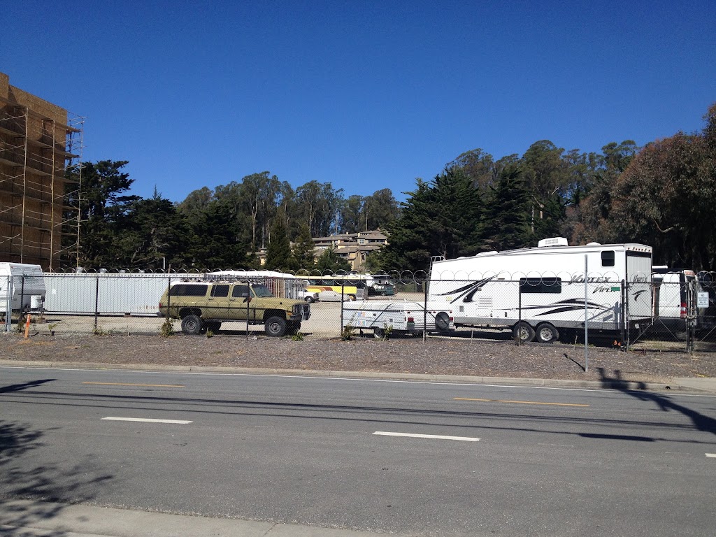 Pacific RV & Boat Storage | 2702 and, 2906 Mission St, Santa Cruz, CA 95060, USA | Phone: (831) 221-0037