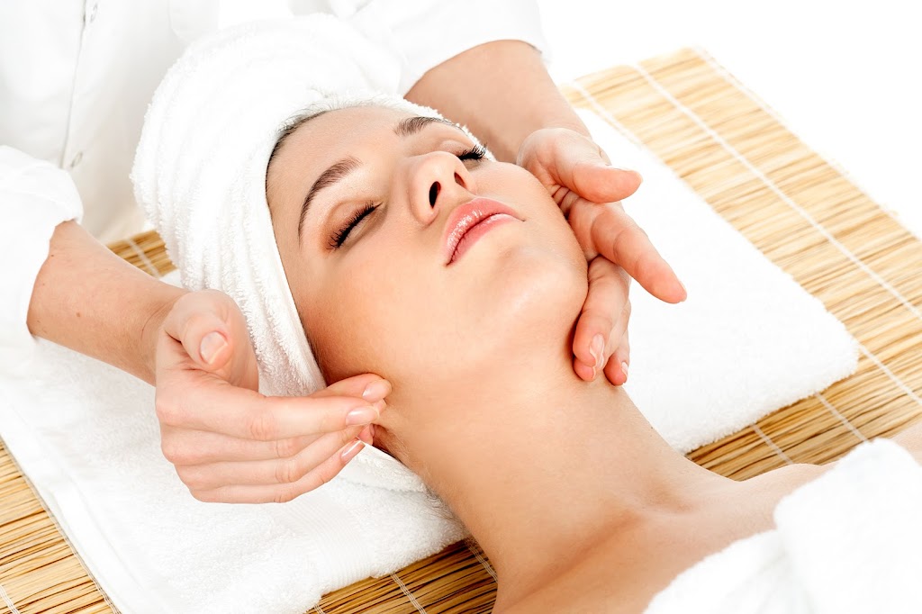 Surreal Salon & Gallery | 4195 N Viking Way Suite A, Long Beach, CA 90808, USA | Phone: (562) 425-2201