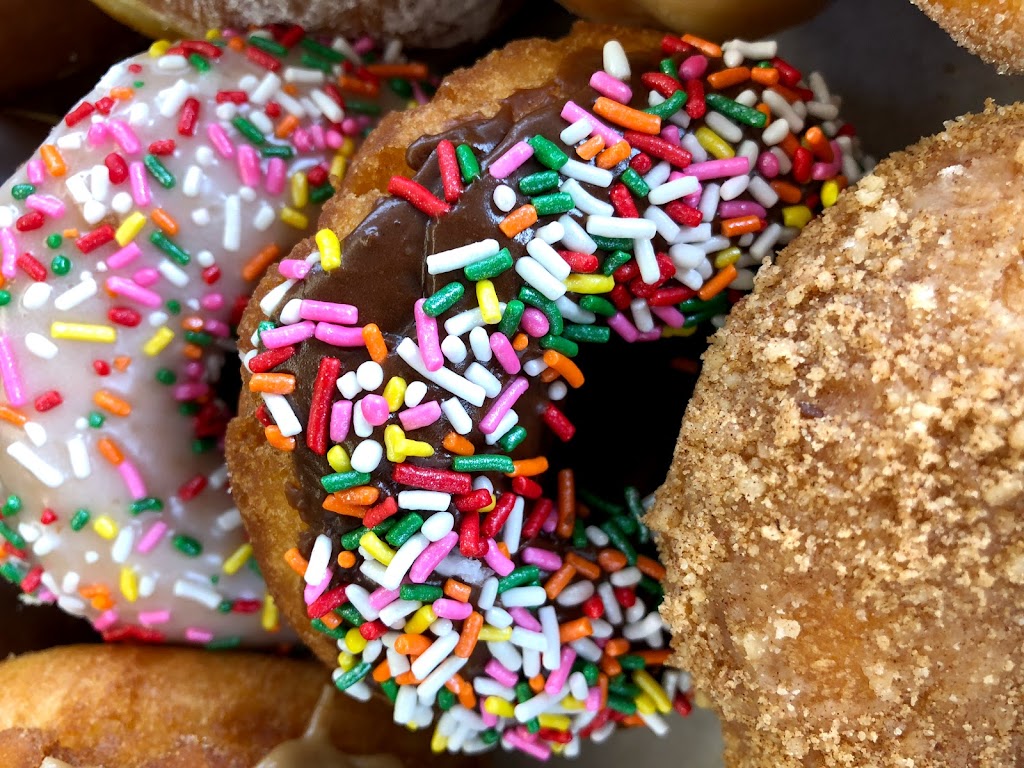 D Ks Donuts | 1816 N Tustin Ave, Santa Ana, CA 92705 | Phone: (714) 543-6602