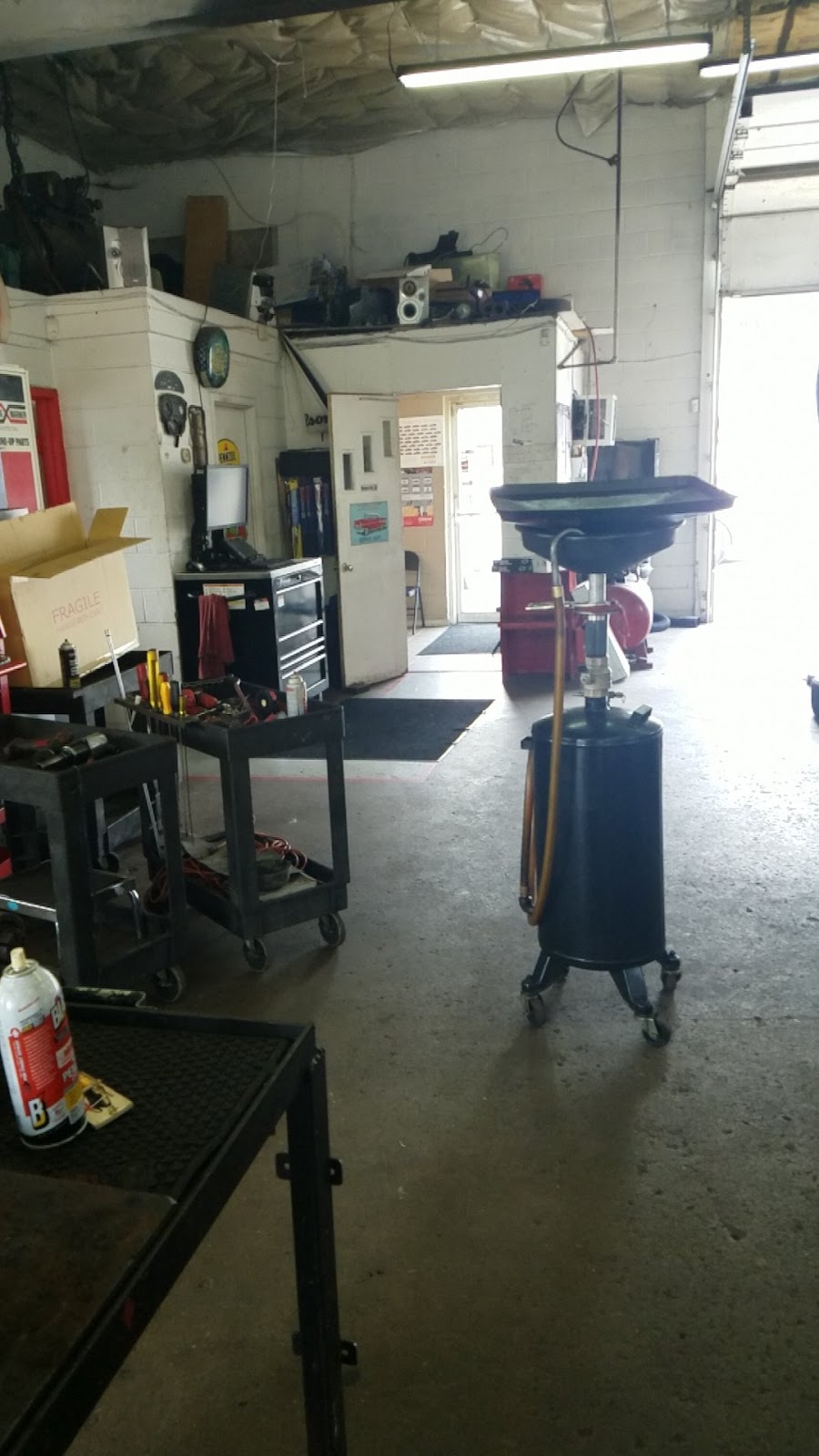 Hoosier Auto Repair | 104 3rd St, Aurora, IN 47001, USA | Phone: (812) 926-6032