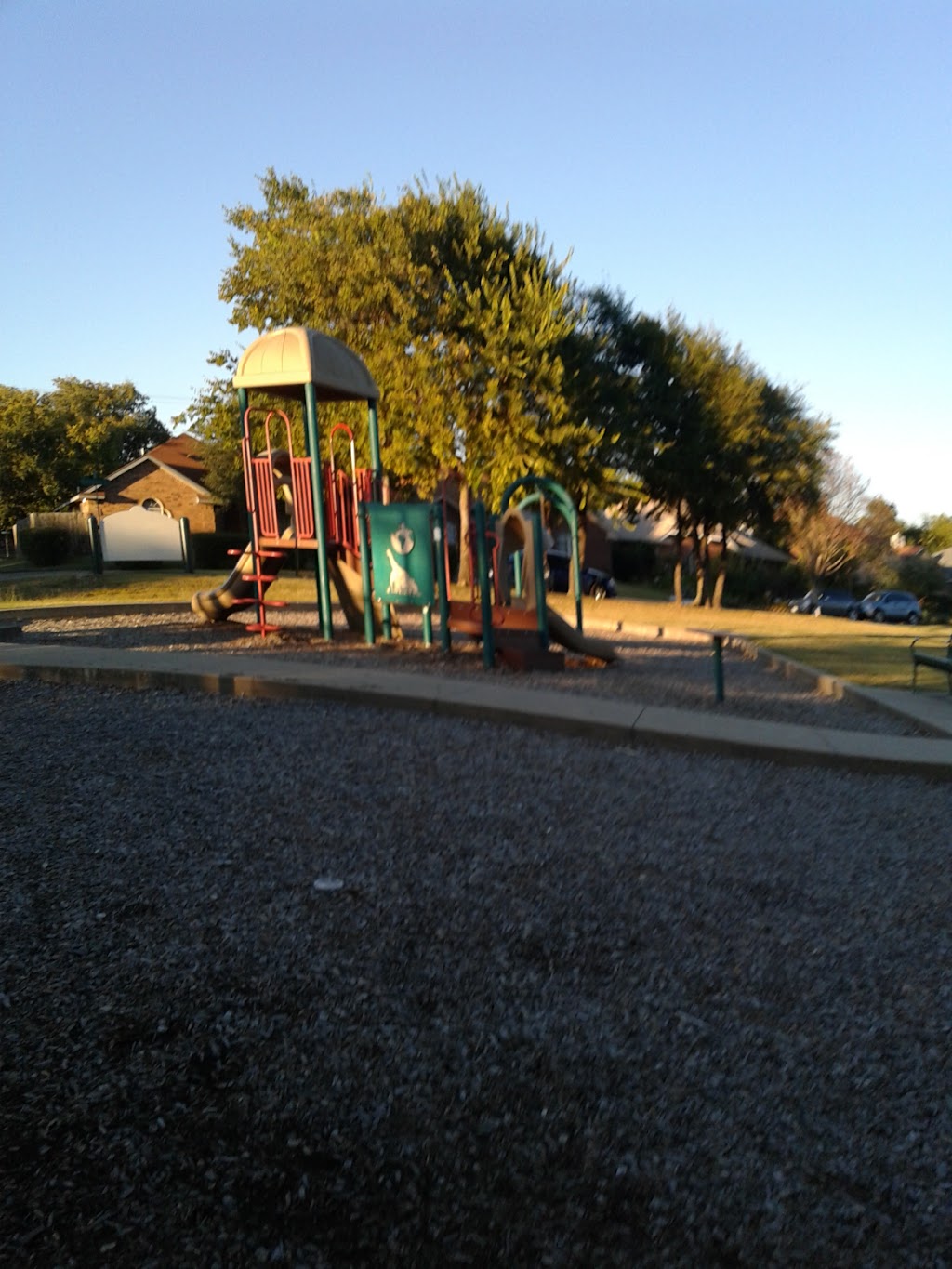 Hillview Park | 8525 Freeport Dr, Dallas, TX 75228, USA | Phone: (214) 670-4100