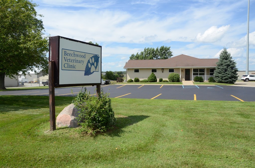 Beechwood Veterinary Clinic | 200 Growth Pkwy, Angola, IN 46703, USA | Phone: (260) 665-2090