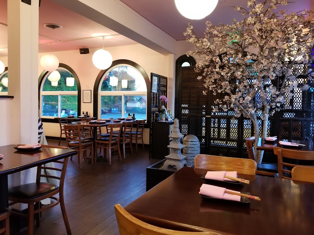 Geisha Sustainable Sushi | 200 Monterey Ave 2nd Floor, Capitola, CA 95010, USA | Phone: (831) 464-3328
