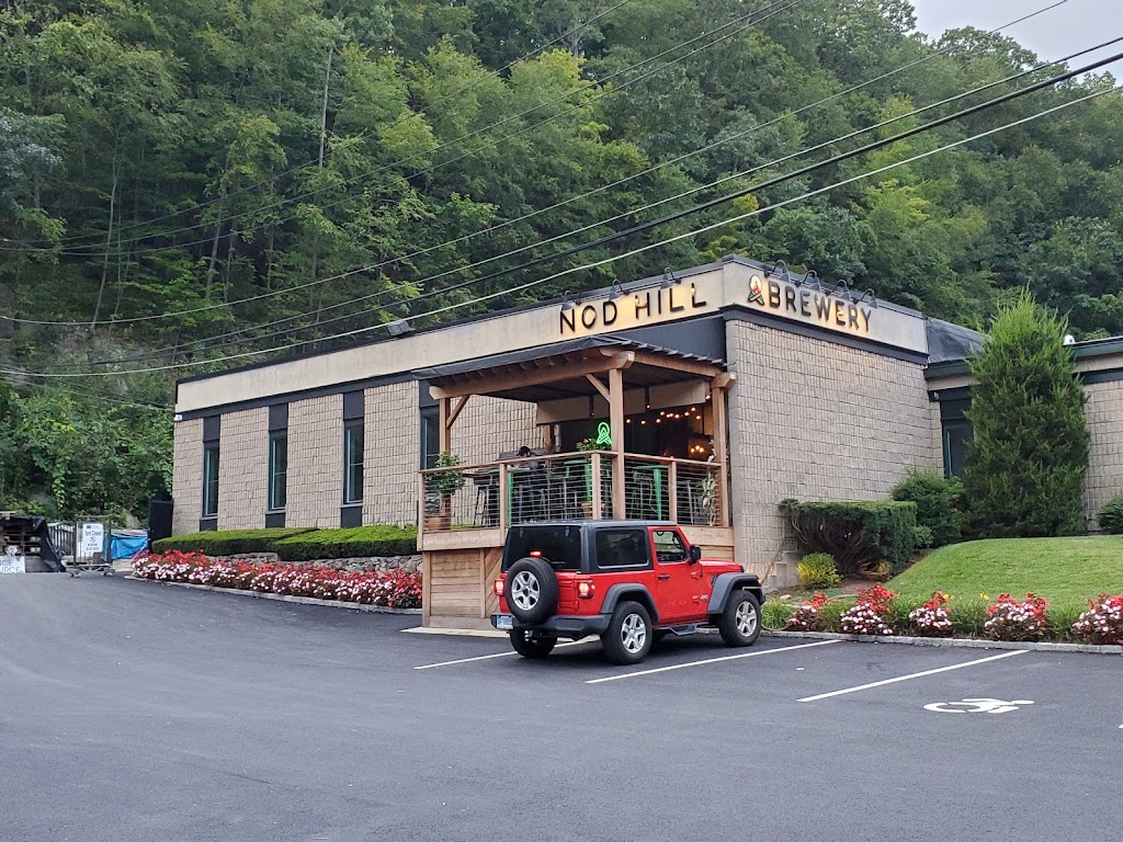 Nod Hill Brewery | 137 Ethan Allen Hwy, Ridgefield, CT 06877, USA | Phone: (203) 617-1191