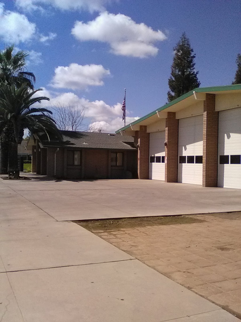 Reedley City Fire Department | 1060 D St, Reedley, CA 93654, USA | Phone: (559) 637-4230