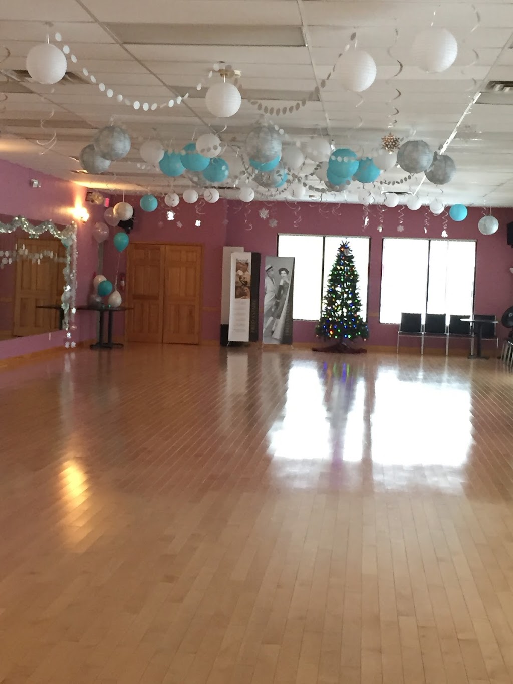 Fred Astaire Dance Studios - Albany | 368 Troy-Schenectady Rd, Latham, NY 12110 | Phone: (518) 783-3130