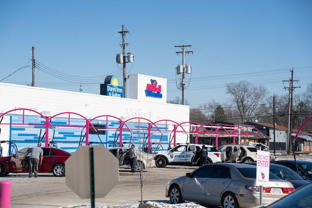 ModWash | 3850 Belmont Ave, Youngstown, OH 44505, USA | Phone: (234) 339-4668