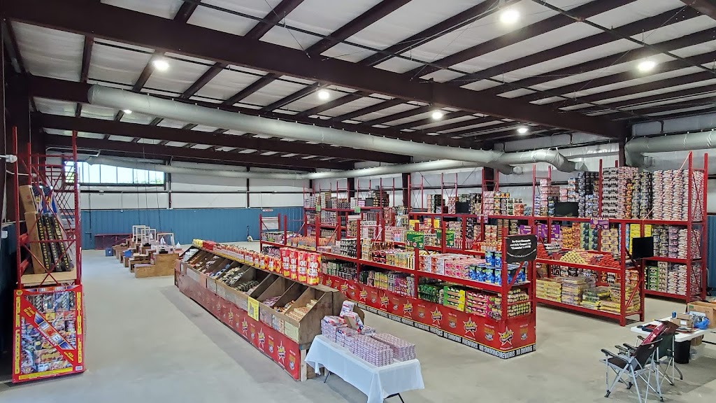 Jakes Fireworks | 34065 Commerce Dr, De Soto, KS 66018 | Phone: (913) 530-9212