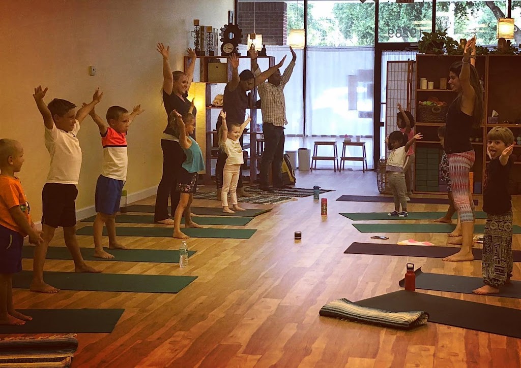 Sun Yoga Tampa | 19239 N Dale Mabry Hwy, Lutz, FL 33548, USA | Phone: (813) 955-1262